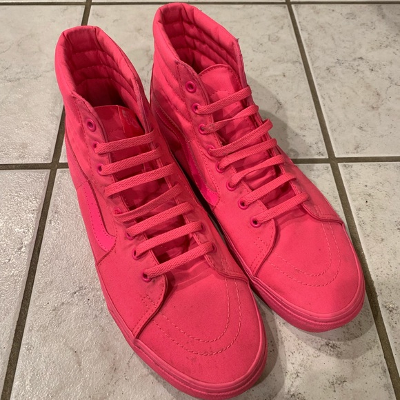 red high top vans journeys